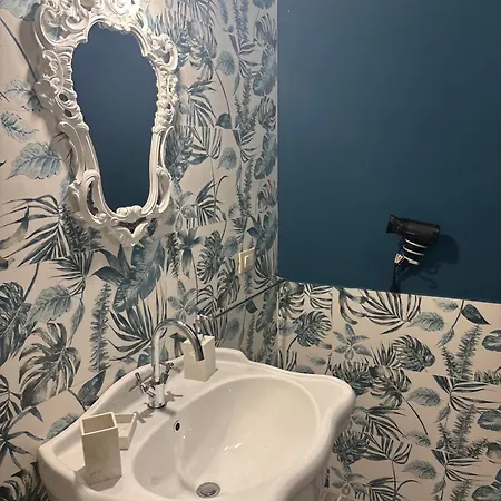 Brikinnia לנטיני