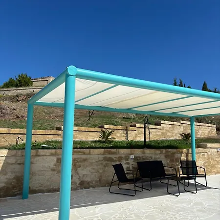 וילה Brikinnia *